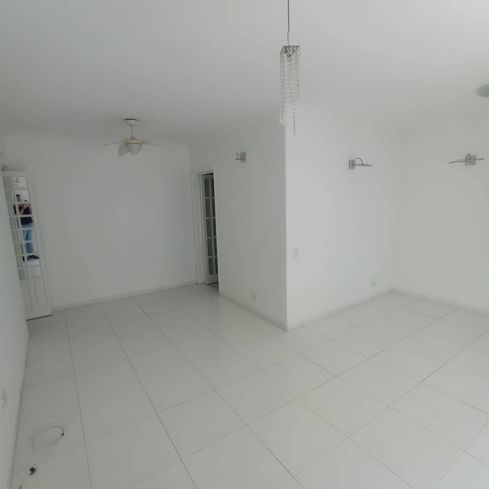 Apartamento à venda com 3 quartos, 100m² - Foto 3