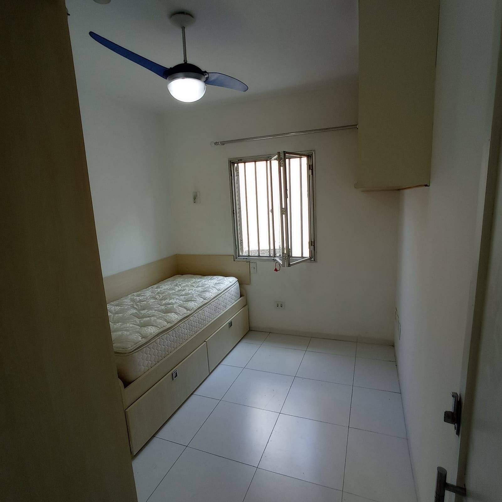 Apartamento à venda com 3 quartos, 100m² - Foto 5