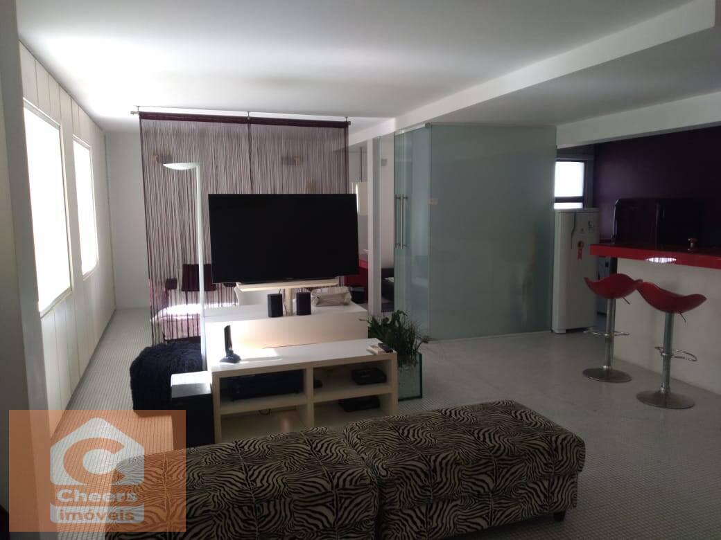 Apartamento à venda com 2 quartos, 70m² - Foto 2