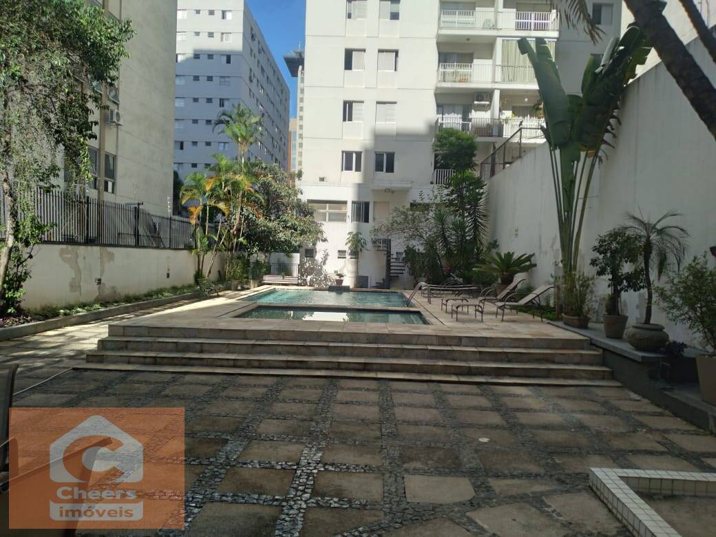 Apartamento à venda com 2 quartos, 70m² - Foto 51