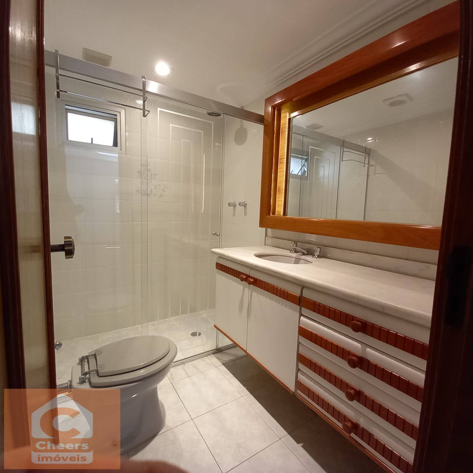 Apartamento para alugar com 3 quartos, 175m² - Foto 10