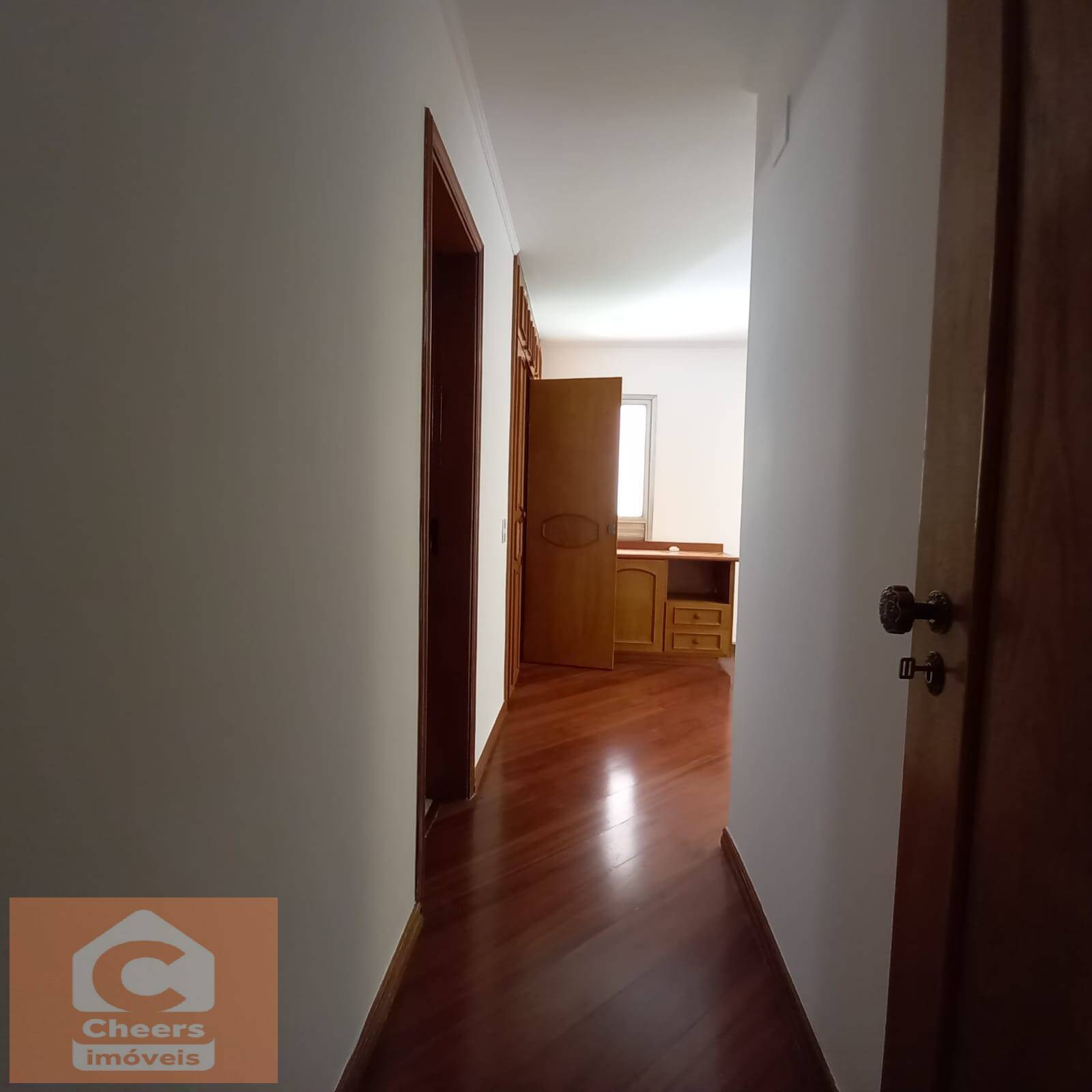 Apartamento para alugar com 3 quartos, 175m² - Foto 12