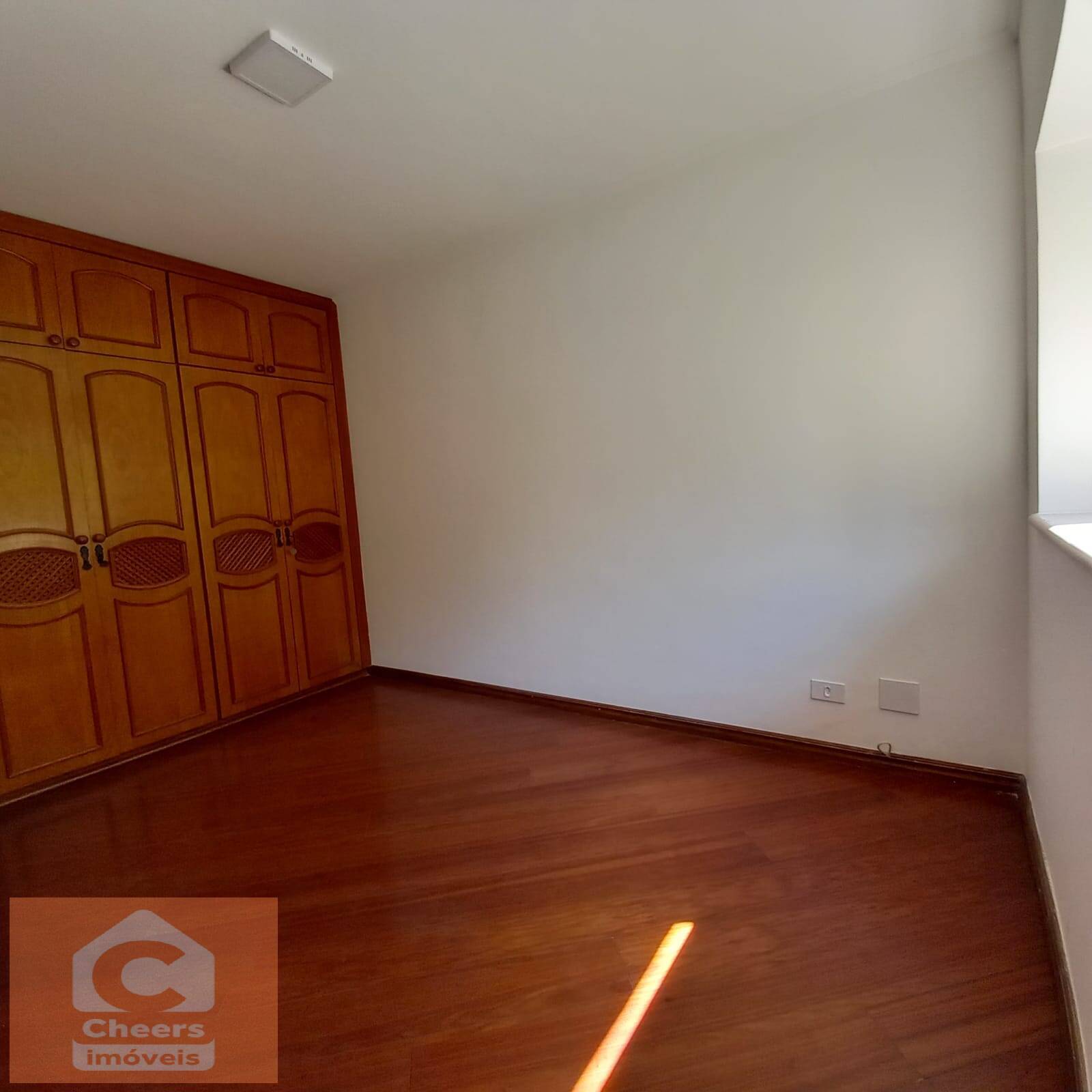 Apartamento para alugar com 3 quartos, 175m² - Foto 14