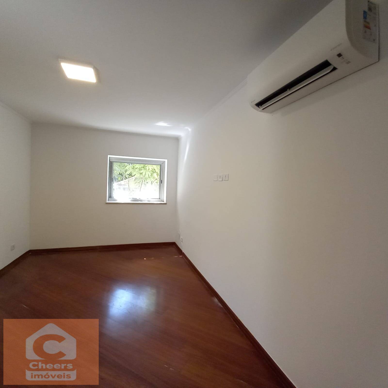 Apartamento para alugar com 3 quartos, 175m² - Foto 19