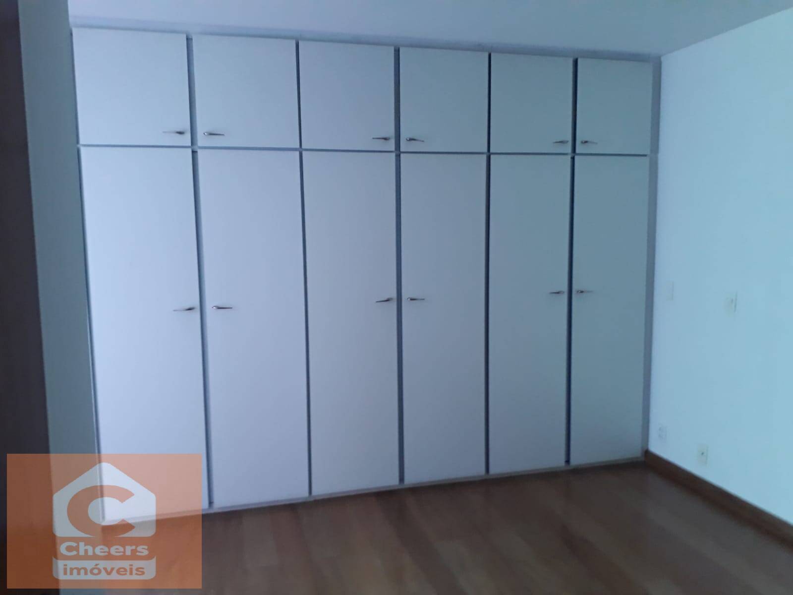 Apartamento para alugar com 4 quartos, 165m² - Foto 7