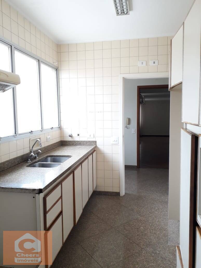 Apartamento à venda com 3 quartos, 198m² - Foto 13