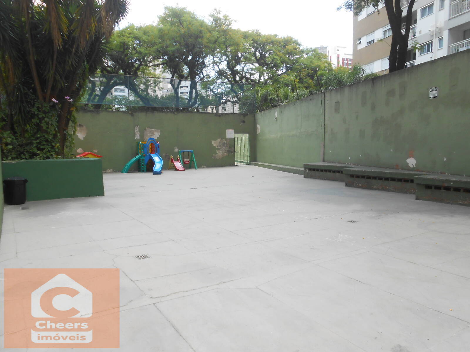 Apartamento à venda e aluguel com 2 quartos, 80m² - Foto 12