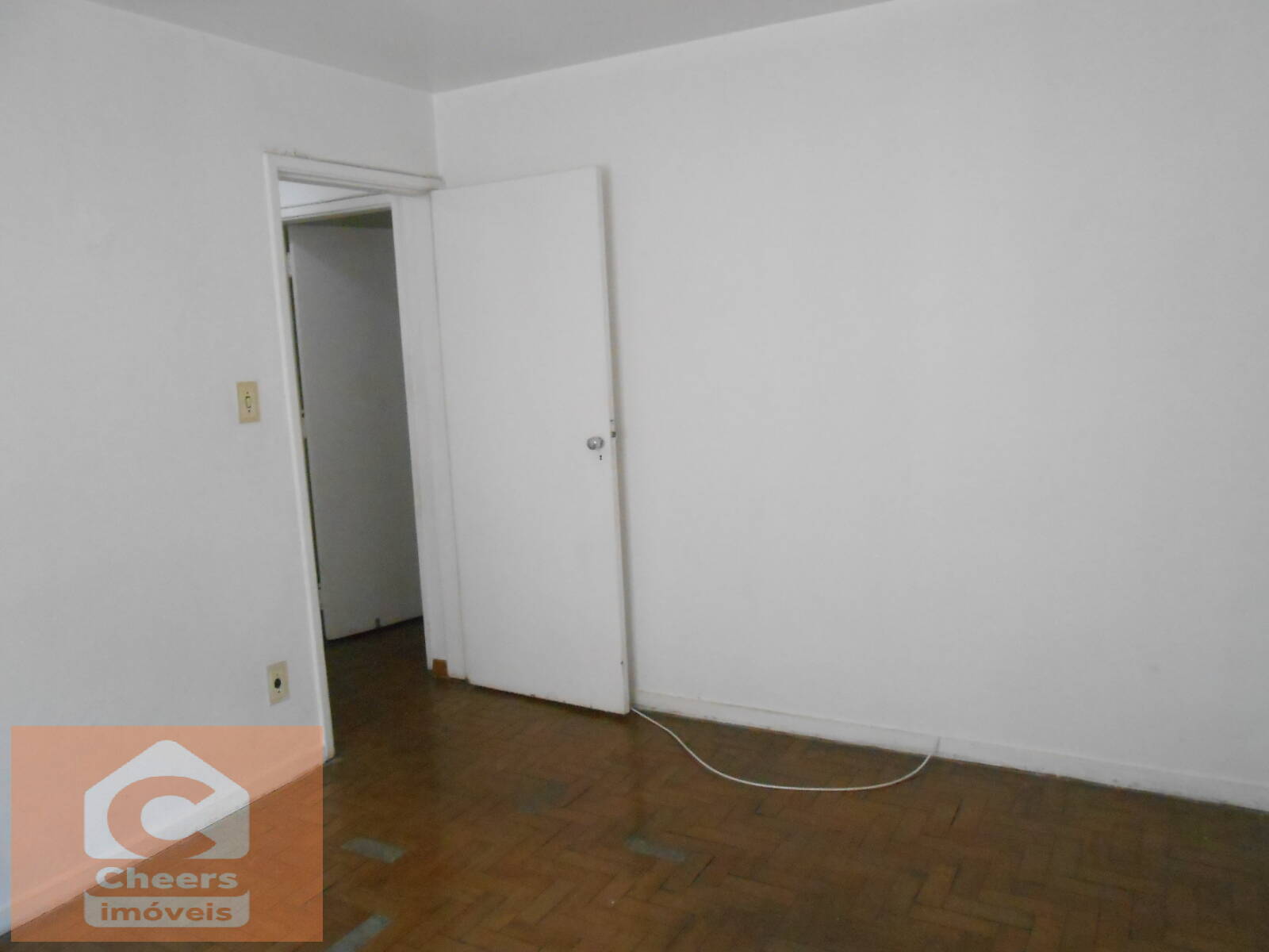 Apartamento à venda e aluguel com 2 quartos, 80m² - Foto 4