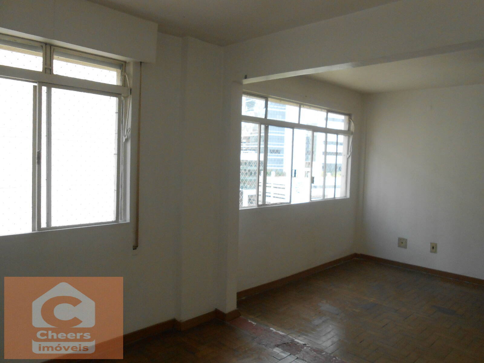 Apartamento à venda e aluguel com 2 quartos, 80m² - Foto 3