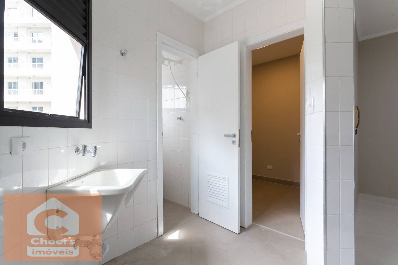 Apartamento à venda com 3 quartos, 125m² - Foto 17