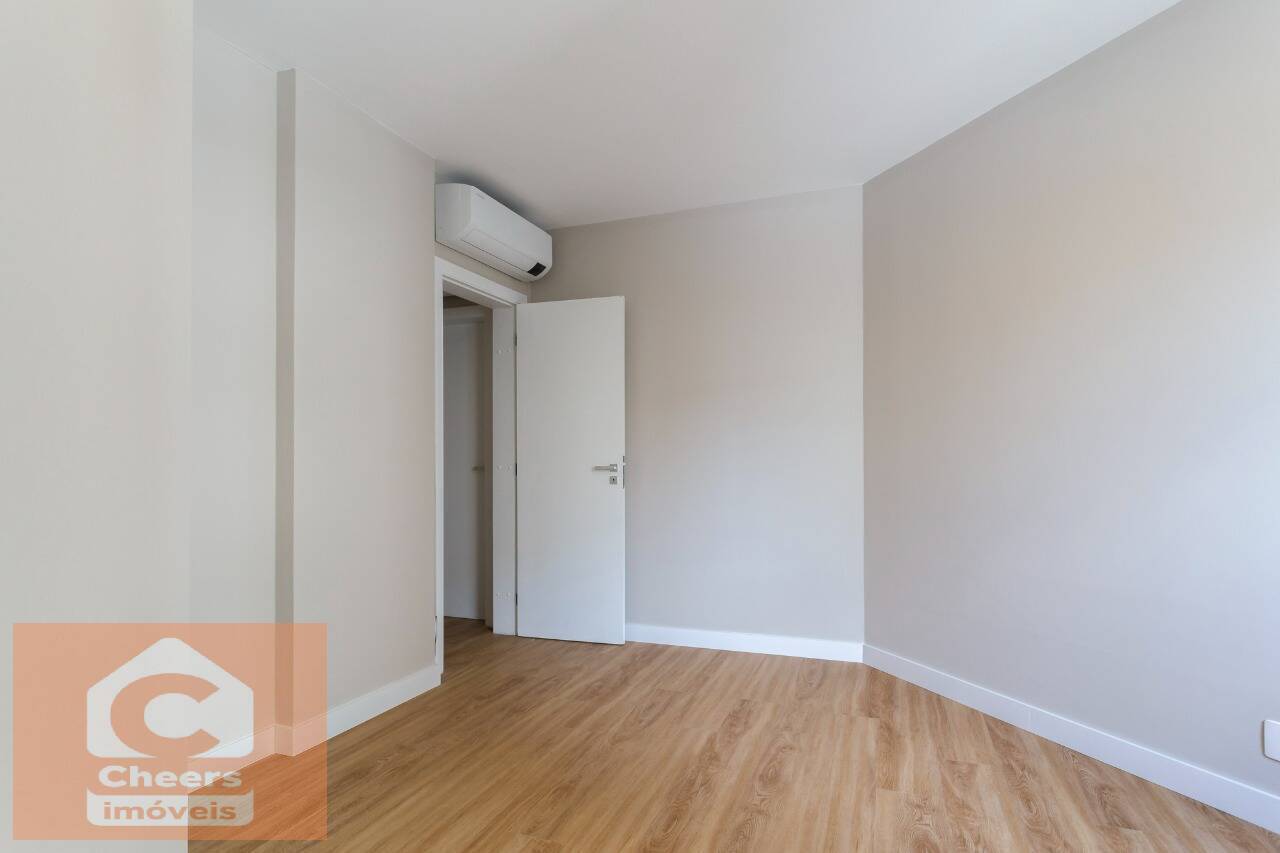 Apartamento à venda com 3 quartos, 125m² - Foto 23