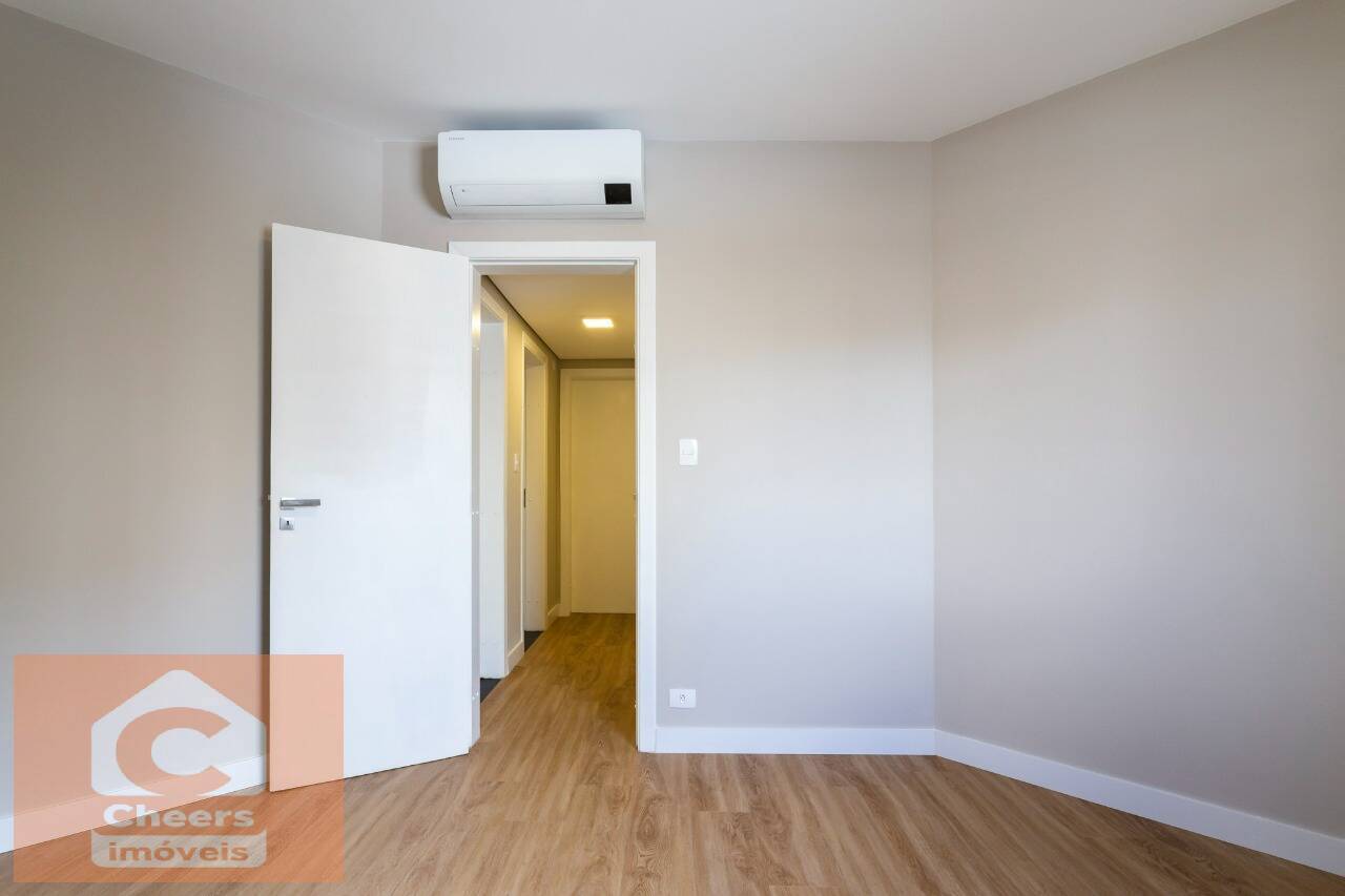 Apartamento à venda com 3 quartos, 125m² - Foto 27