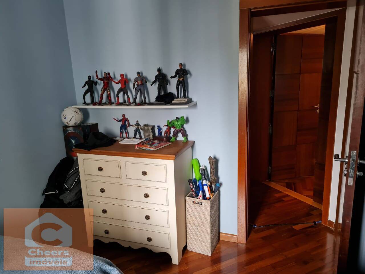 Apartamento à venda com 4 quartos, 143m² - Foto 13