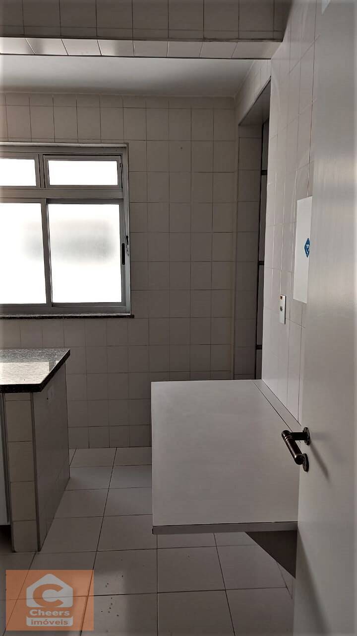 Apartamento para alugar com 3 quartos, 90m² - Foto 23