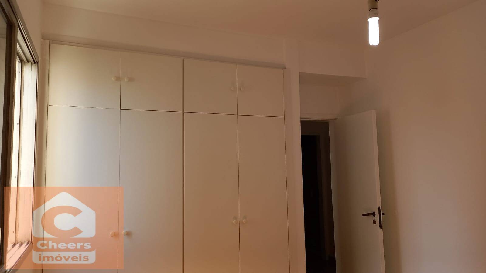 Apartamento para alugar com 3 quartos, 90m² - Foto 11