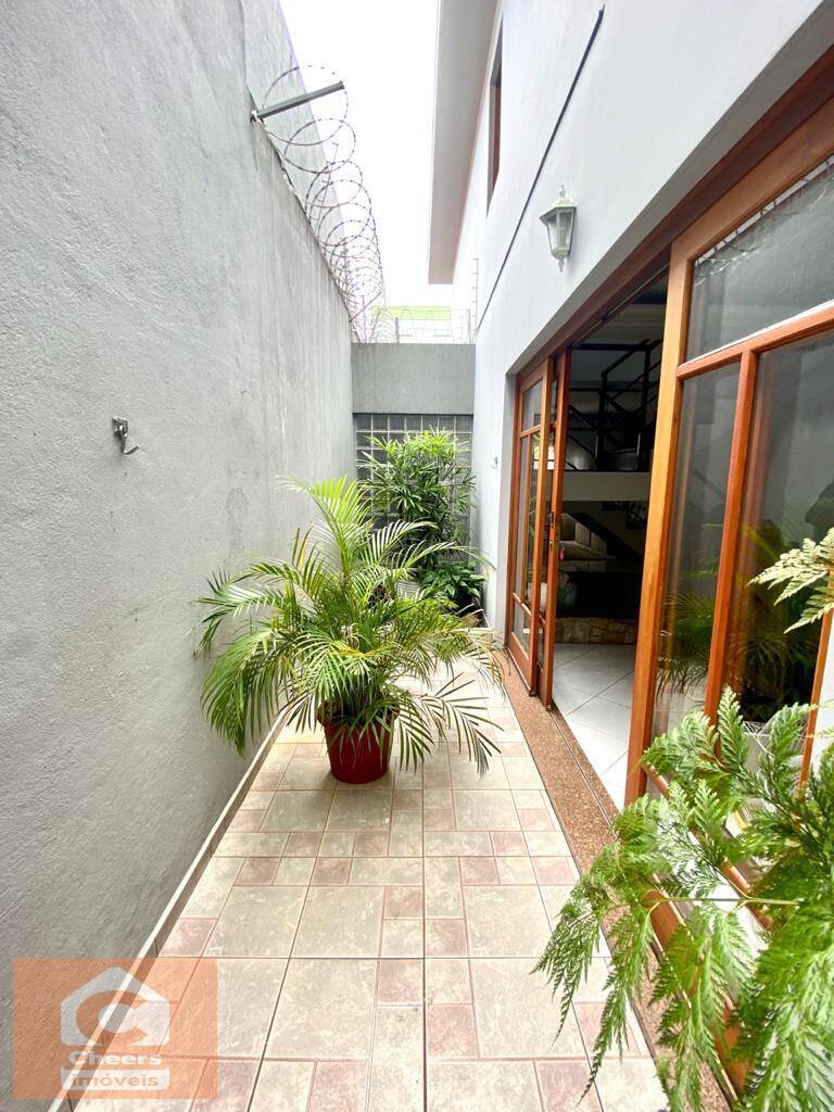 Sobrado à venda com 3 quartos, 180m² - Foto 6