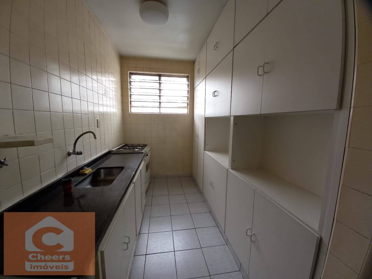 Apartamento para alugar com 2 quartos, 105m² - Foto 5