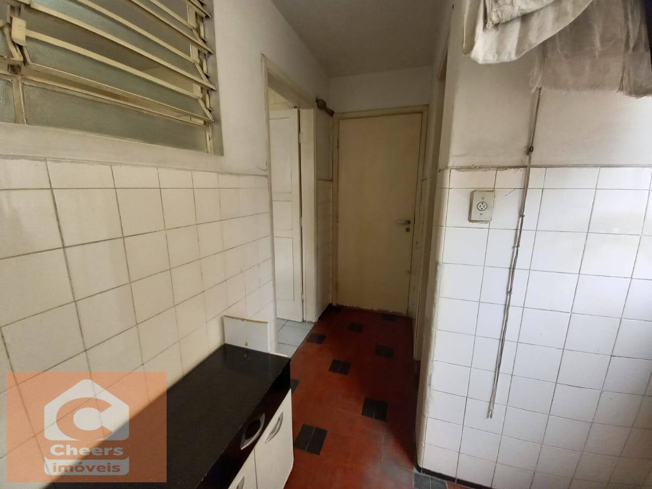 Apartamento para alugar com 2 quartos, 105m² - Foto 6