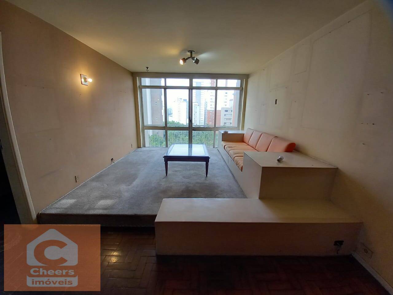 Apartamento para alugar com 2 quartos, 105m² - Foto 3