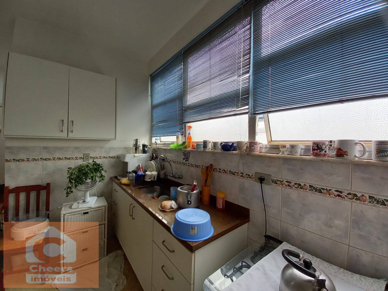 Apartamento à venda com 3 quartos, 180m² - Foto 7