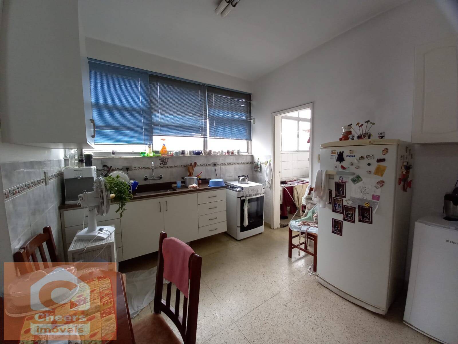 Apartamento à venda com 3 quartos, 180m² - Foto 5