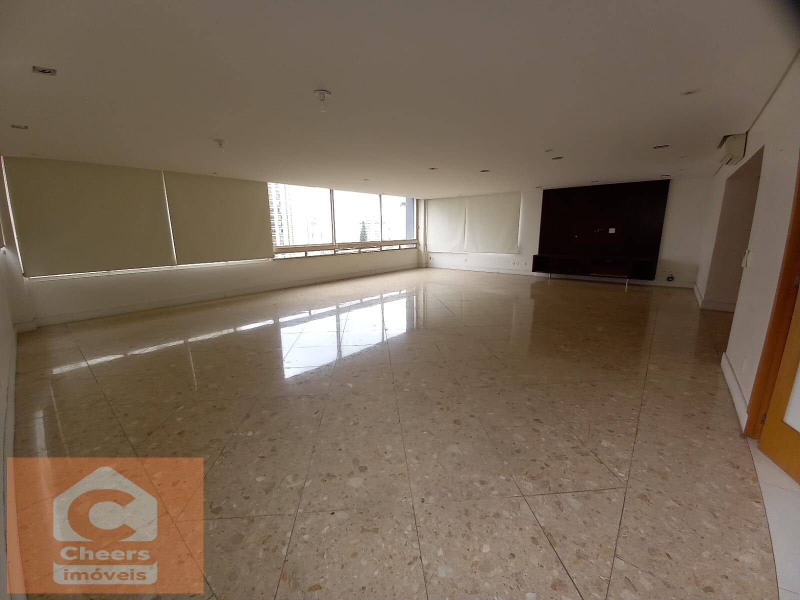 Apartamento à venda e aluguel com 4 quartos, 325m² - Foto 3