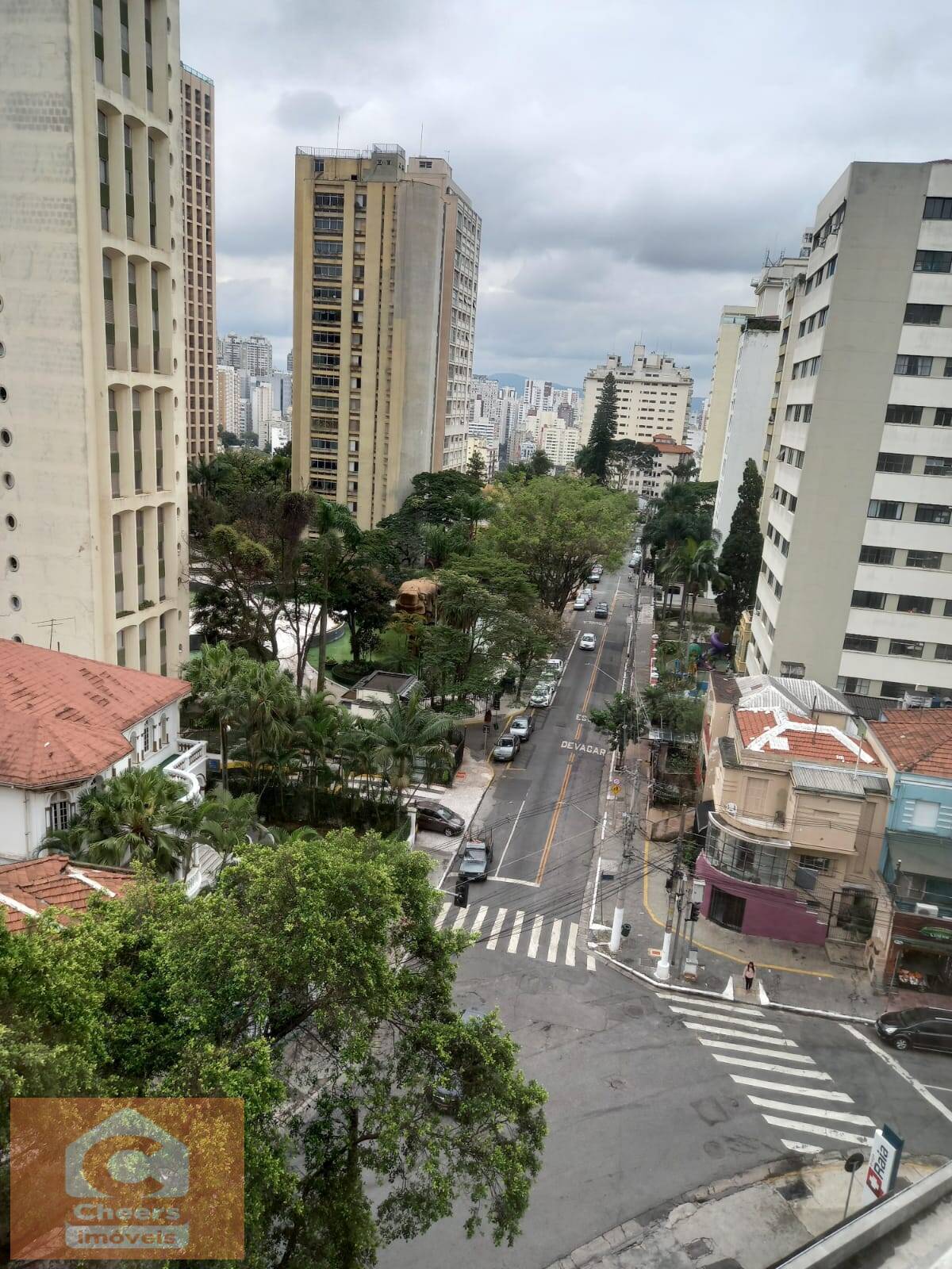 Apartamento à venda e aluguel com 4 quartos, 325m² - Foto 2