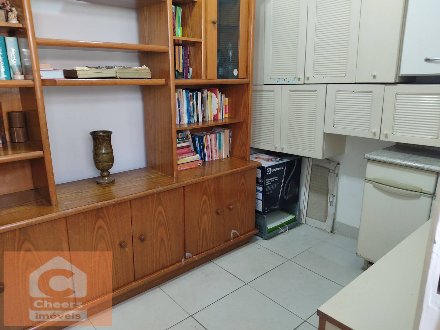 Apartamento à venda com 2 quartos, 83m² - Foto 5