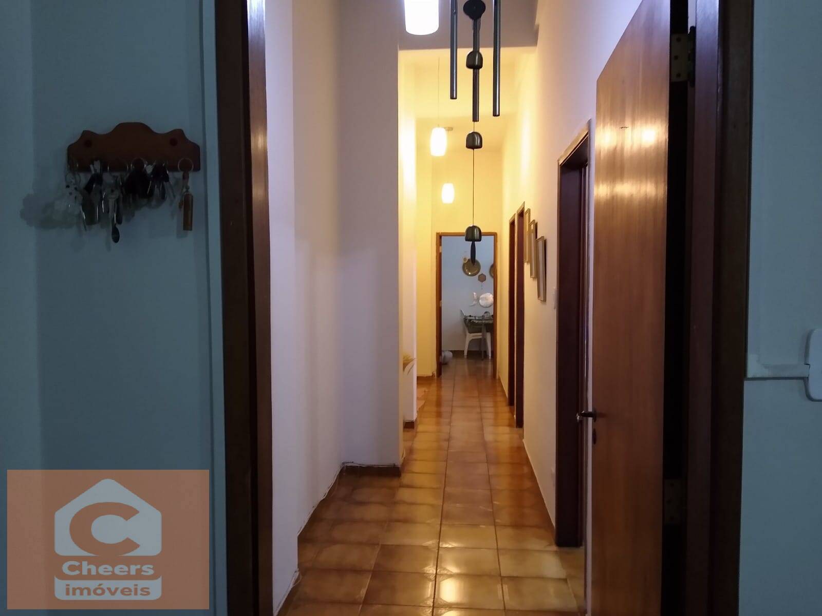 Apartamento à venda com 2 quartos, 85m² - Foto 2