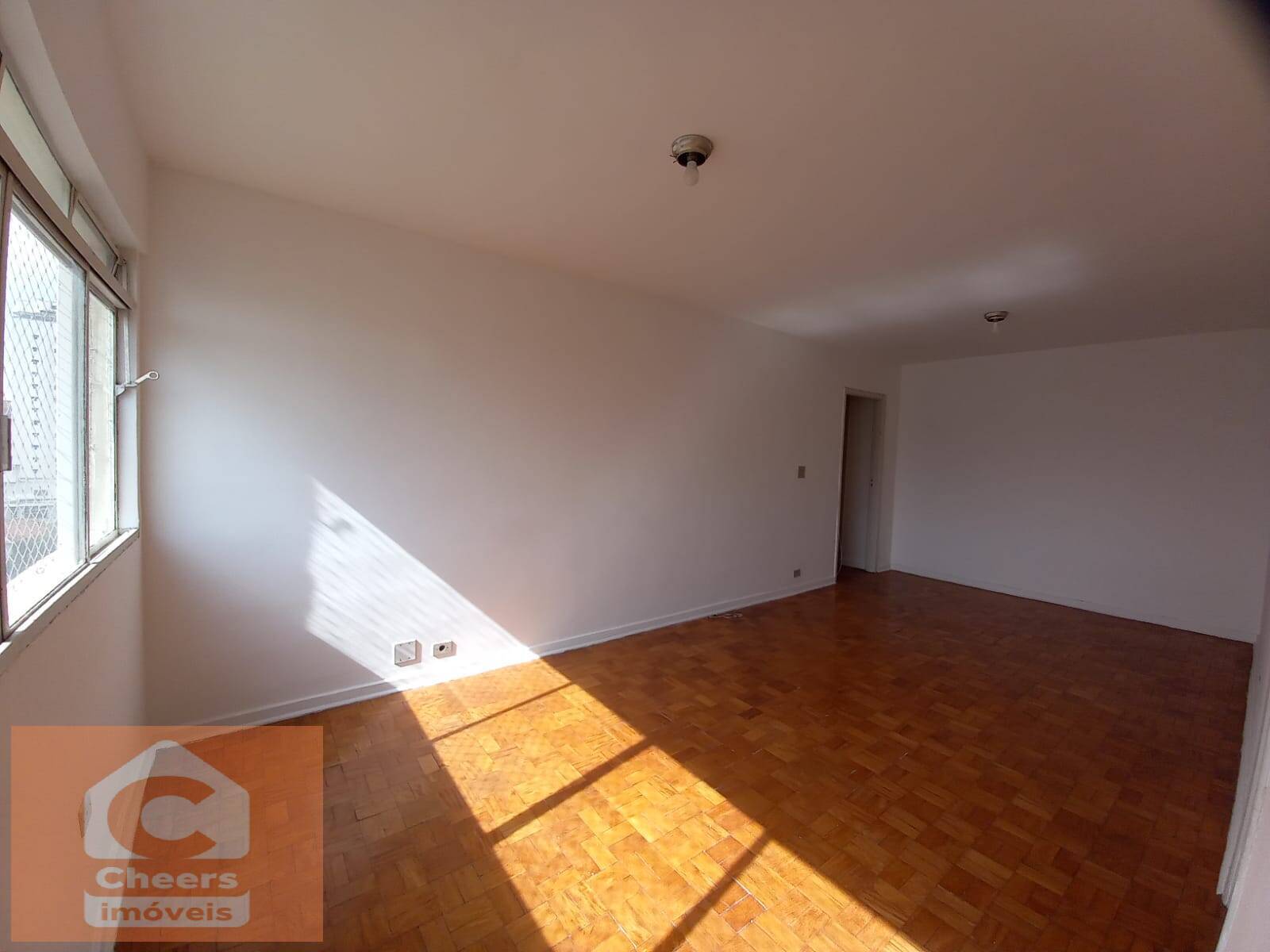 Apartamento para alugar com 3 quartos, 126m² - Foto 3