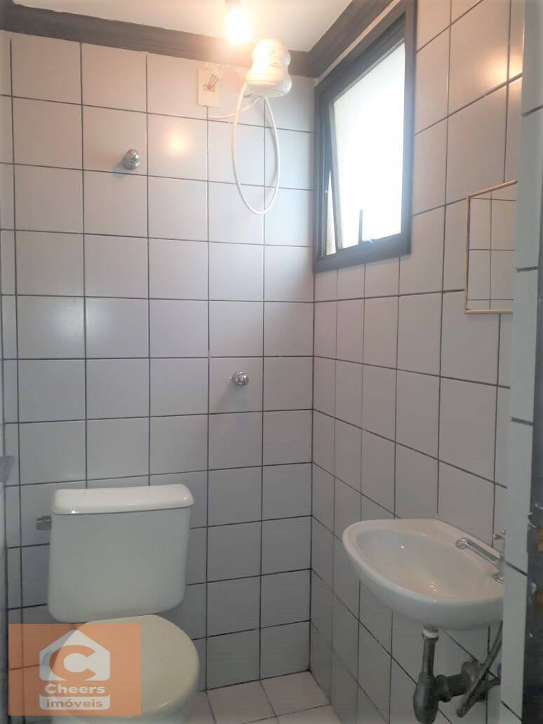 Apartamento para alugar com 3 quartos, 78m² - Foto 14