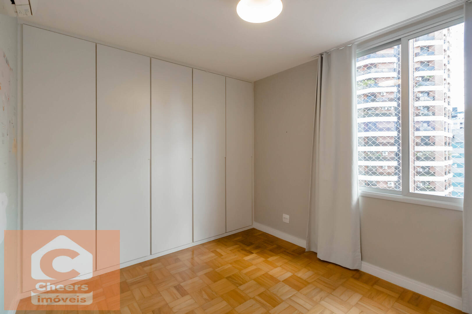 Apartamento à venda com 3 quartos, 130m² - Foto 16