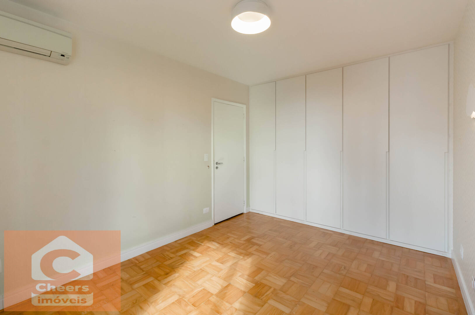 Apartamento à venda com 3 quartos, 130m² - Foto 22