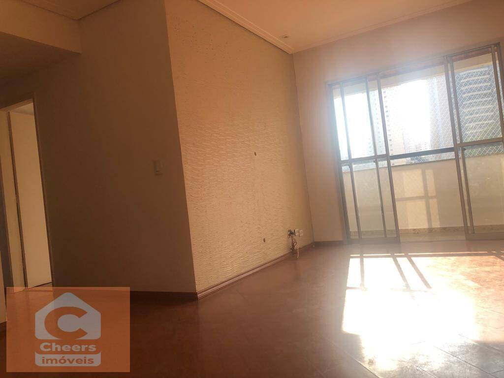 Apartamento à venda com 2 quartos, 70m² - Foto 1