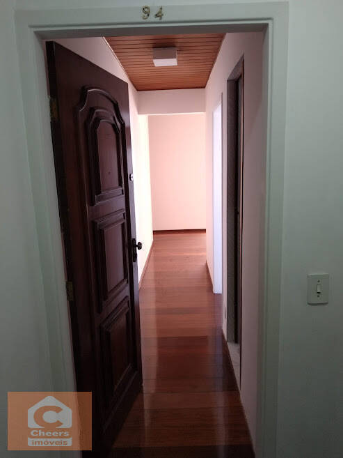 Apartamento à venda com 2 quartos, 67m² - Foto 8