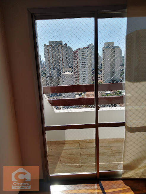 Apartamento à venda com 2 quartos, 67m² - Foto 2