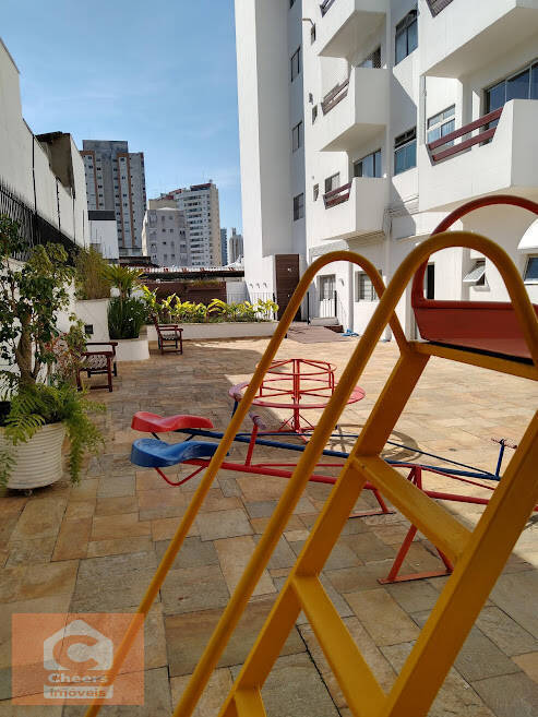 Apartamento à venda com 2 quartos, 67m² - Foto 31