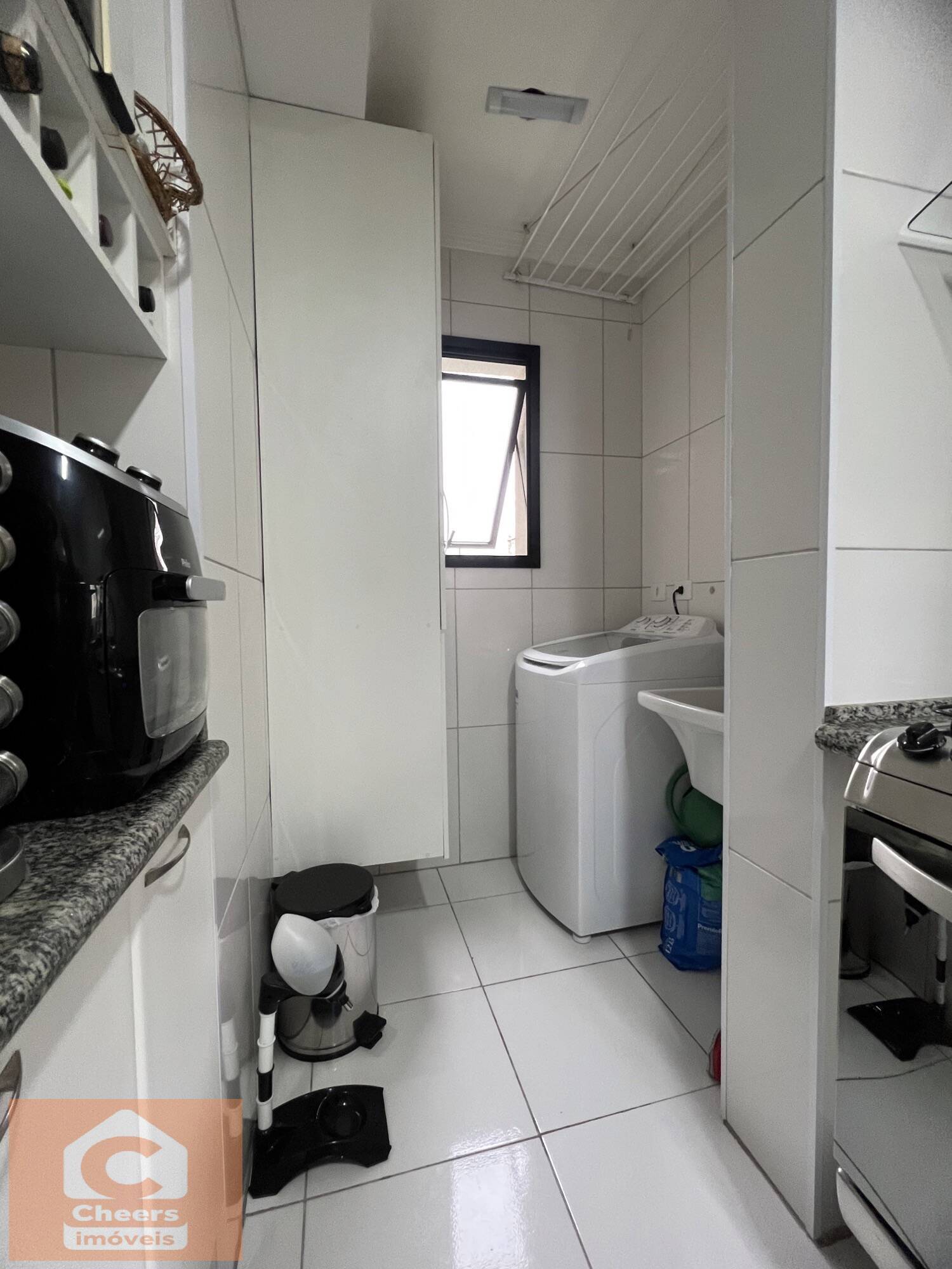 Apartamento à venda com 2 quartos, 67m² - Foto 9