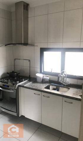 Apartamento à venda com 2 quartos, 67m² - Foto 13