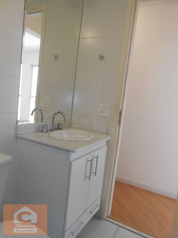 Apartamento para alugar com 3 quartos, 75m² - Foto 14