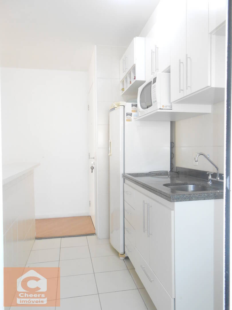 Apartamento para alugar com 3 quartos, 75m² - Foto 8