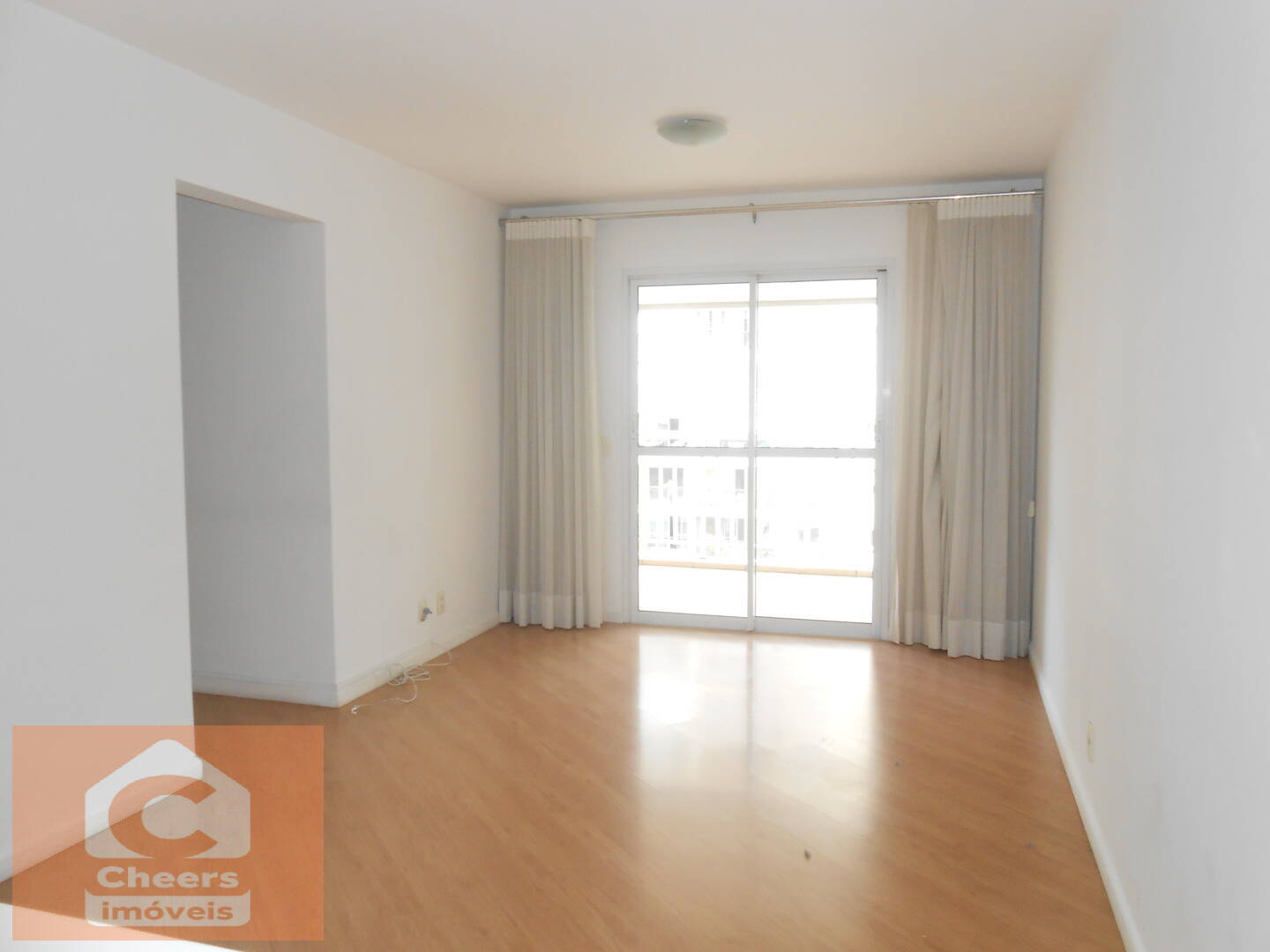 Apartamento para alugar com 3 quartos, 75m² - Foto 4