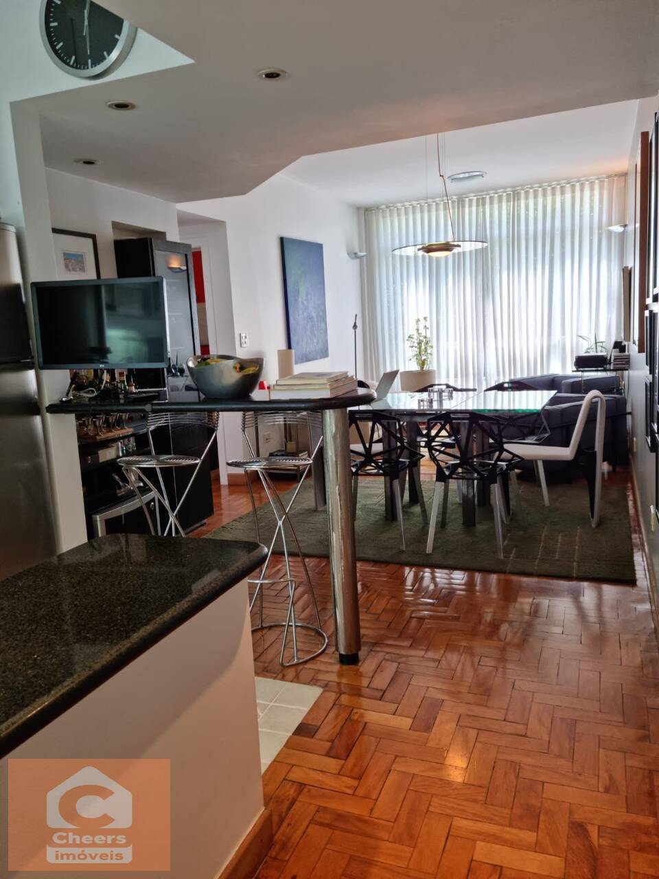 Apartamento à venda com 2 quartos, 76m² - Foto 3