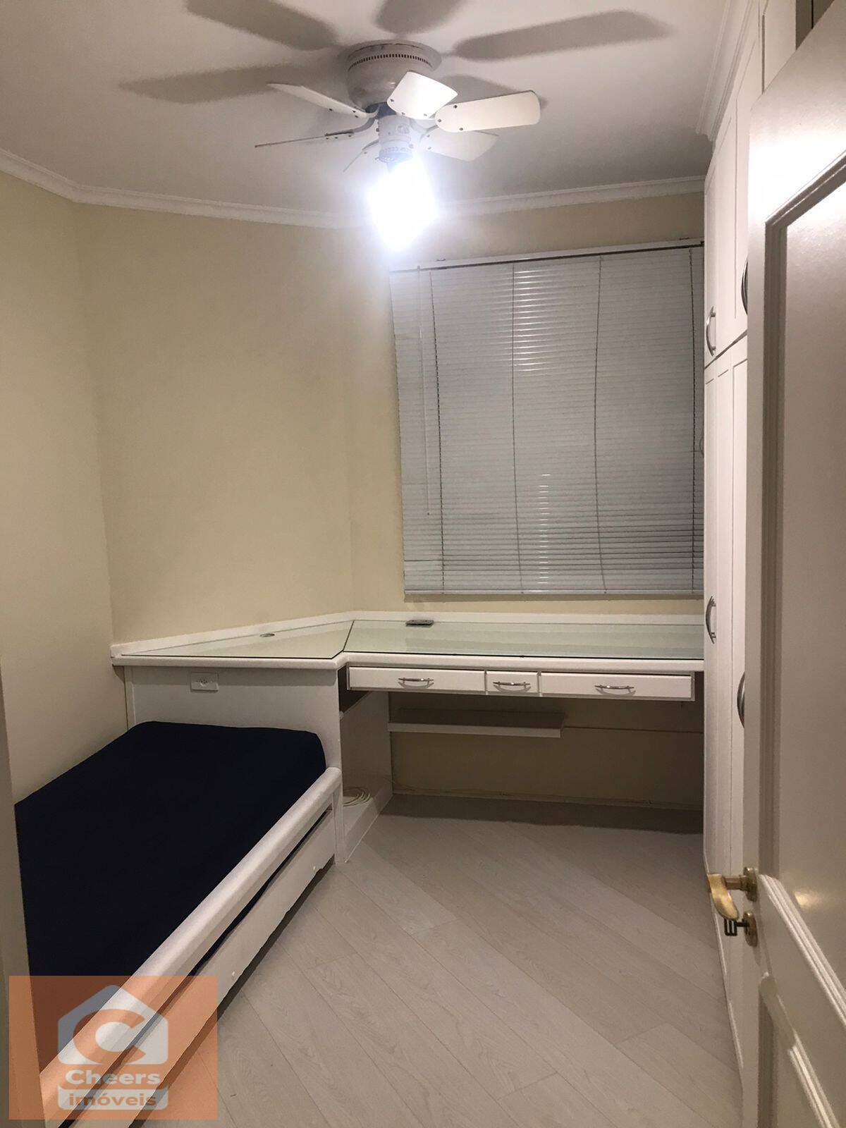 Apartamento para alugar com 4 quartos, 160m² - Foto 15