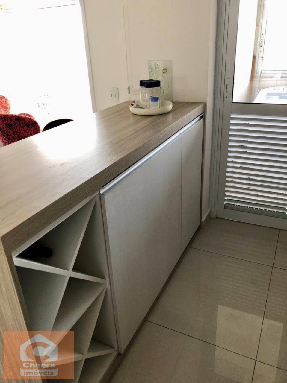 Apartamento à venda e aluguel com 2 quartos, 75m² - Foto 13