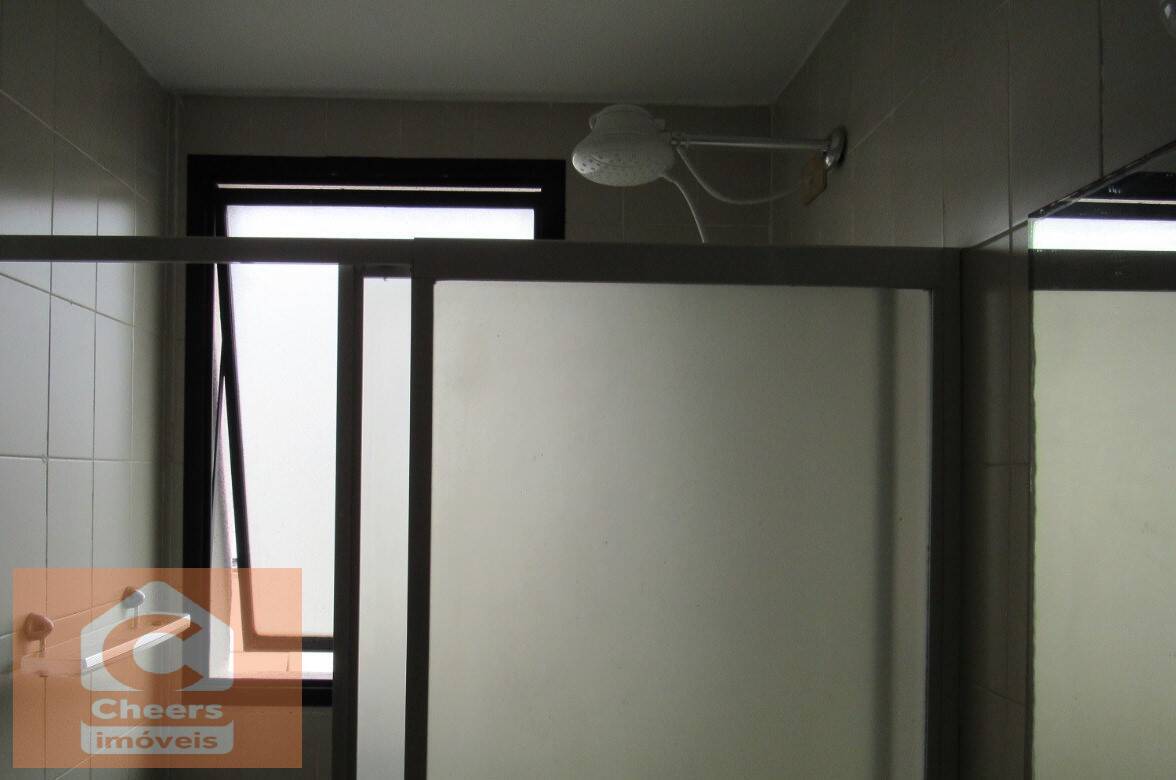 Apartamento para alugar com 1 quarto, 46m² - Foto 9