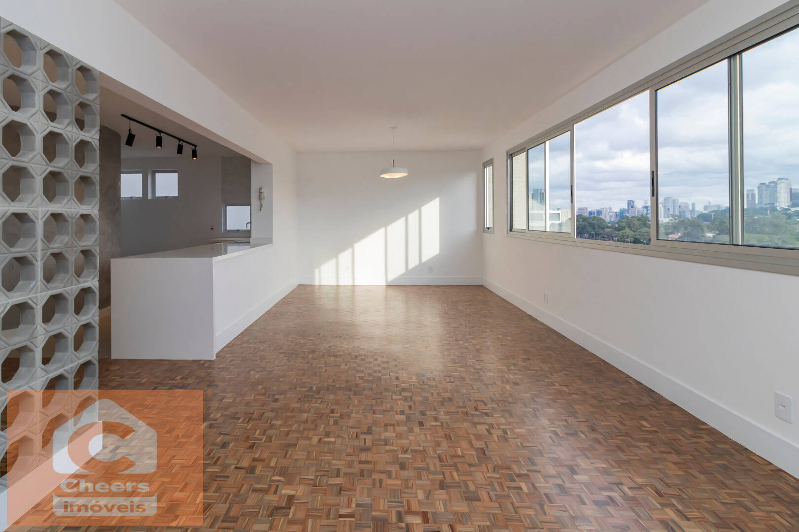 Apartamento à venda com 3 quartos, 130m² - Foto 4