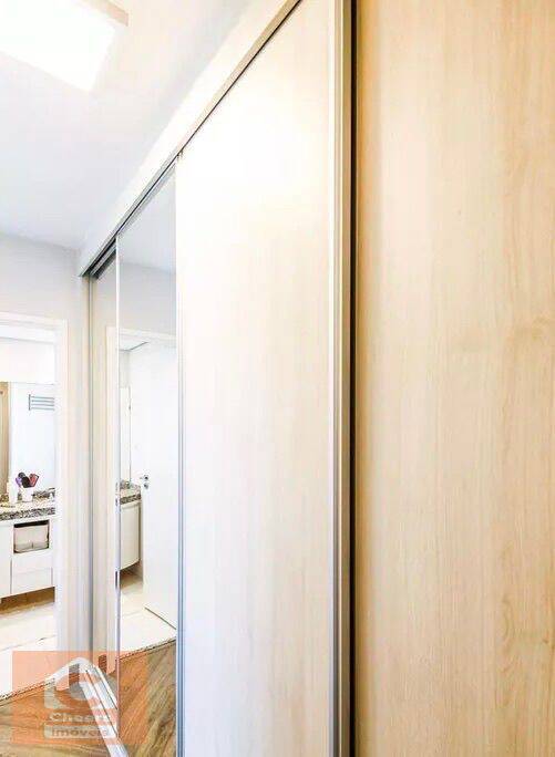 Apartamento à venda com 3 quartos, 107m² - Foto 18