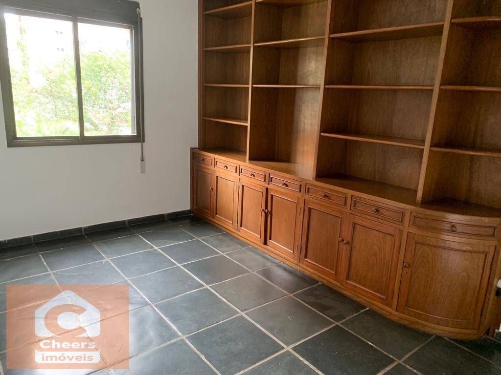 Apartamento à venda com 4 quartos, 200m² - Foto 8