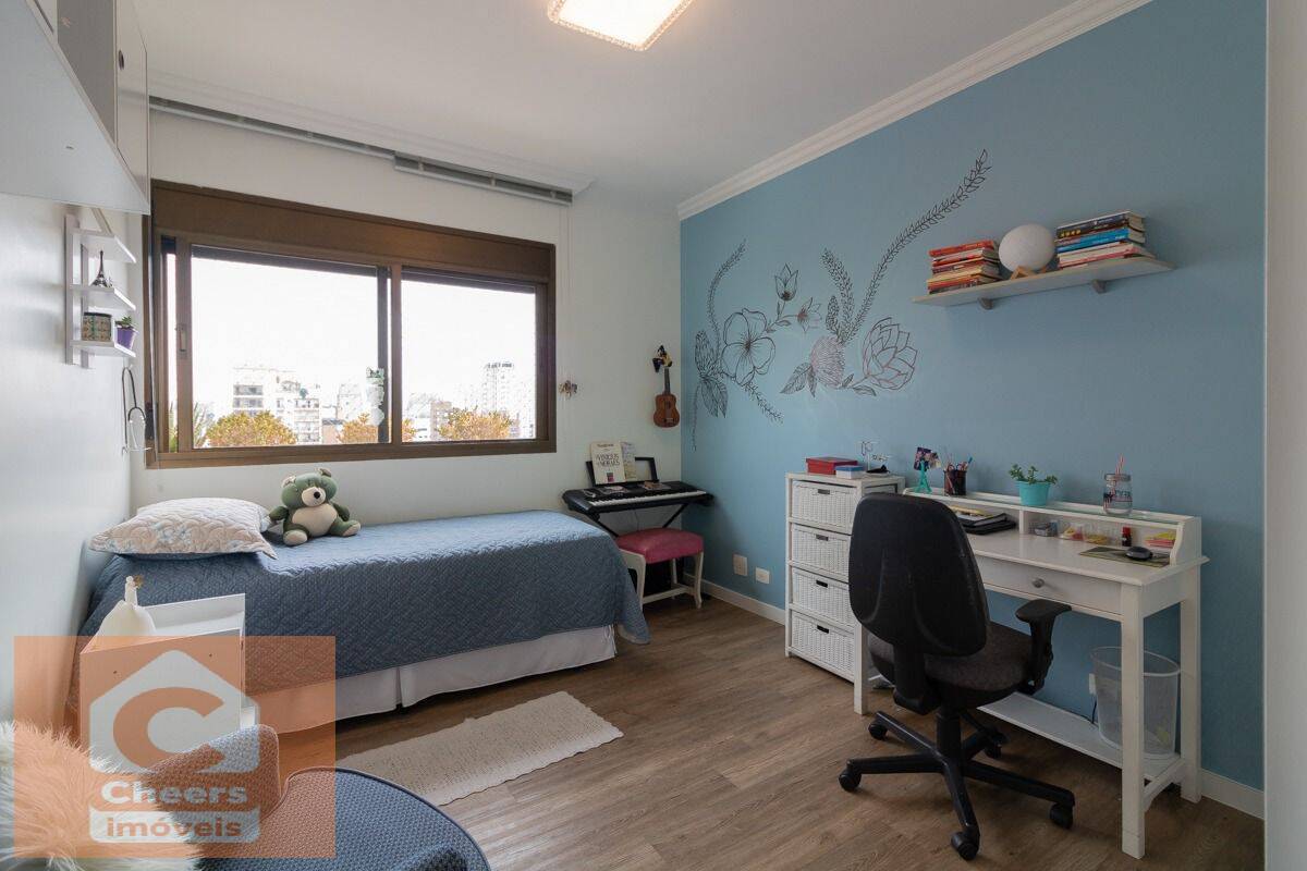 Apartamento à venda com 3 quartos, 137m² - Foto 25